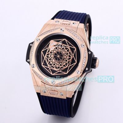 Cool Style Swiss Replica Hublot Big Bang Sang Bleu II Watch Rose Gold Case 